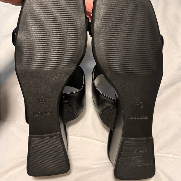 Anne Klein wedge slip on. - Picture 4 of 6